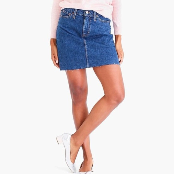 J CREW Mercantile skirt size 6 blue denim mini skirt PERFECT CONDITION 💙 - Picture 1 of 9